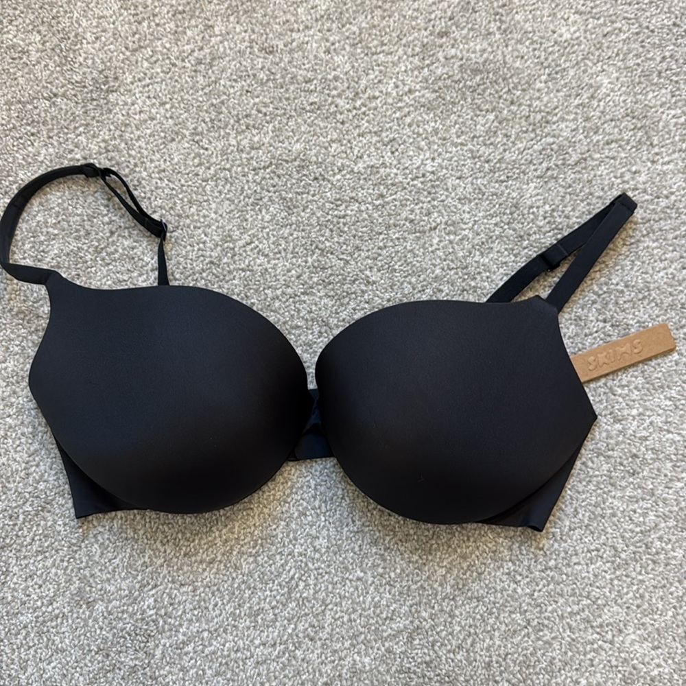 Skims Ultimate Teardrop Push Up Bra